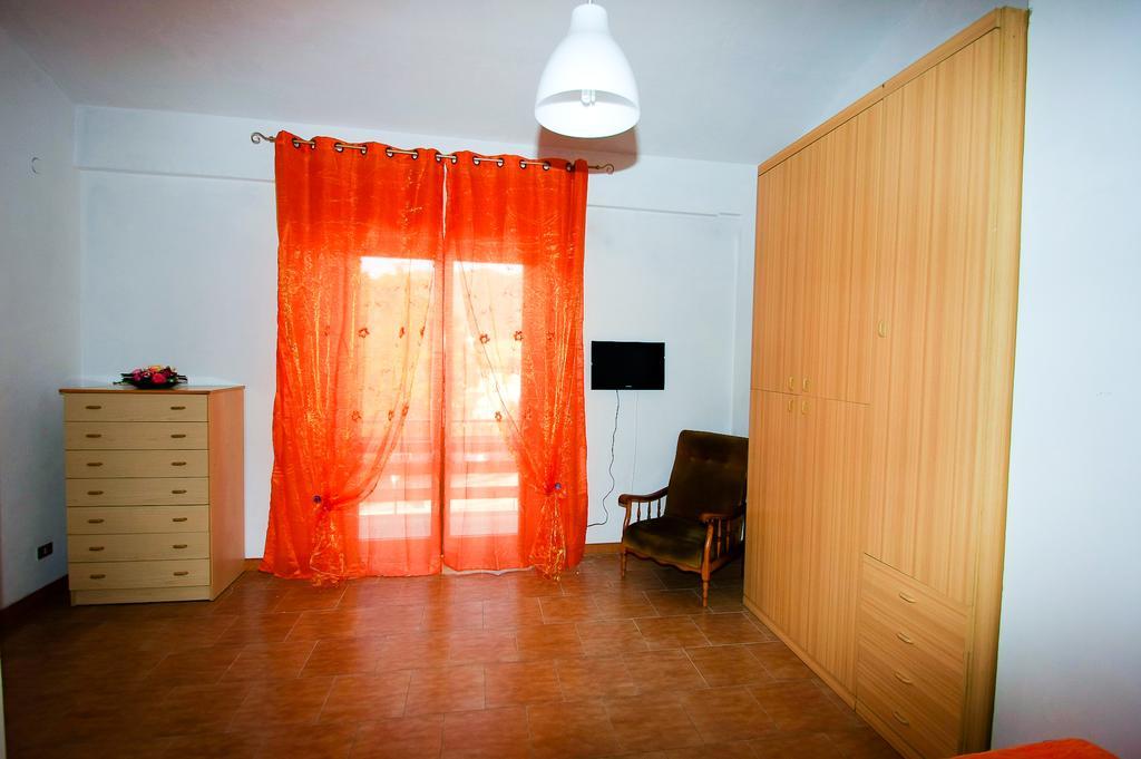 Ferienwohnung Casa Vacanze San Lorenzo Agerola Zimmer foto